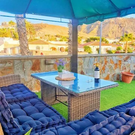 Apartment Tropical Oasis Retreat: Hot Tub, Garden, And Proximity Mogan