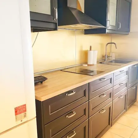 The Perfect Place To Relax Bedroom With Hot Tub, Beautiful Tropical Garden Area. Bbq And Big Open Spaces Through The House.it Is Located In A Quiet Place, But Still 5 Min Away From The Touristic Puerto Rico And Walking Distance From The * Mogán